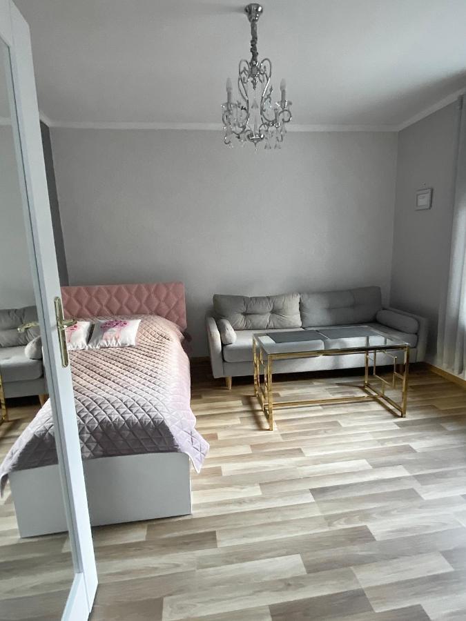 Glamour Apartment Przy Plazy, Z Parkingiem Prywatnym โซพอต ภายนอก รูปภาพ